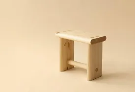 002 Ast Stool