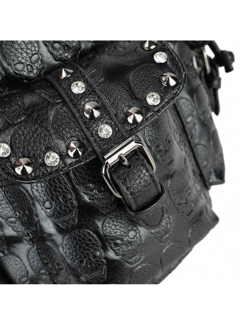 2024 Style Unisex Skull Head Backpack: Rock Your Style Everywhere