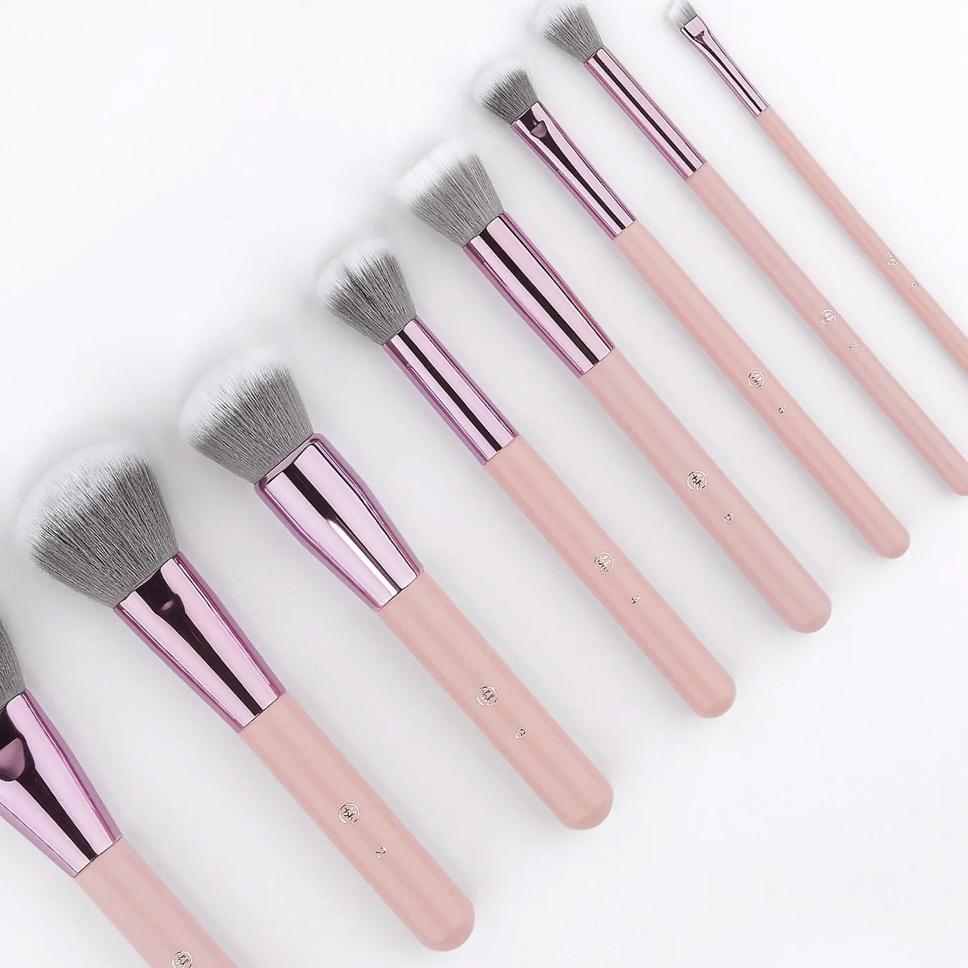 Bh Cosmetics Opallusion Dreamy 8 Piece Brush Set