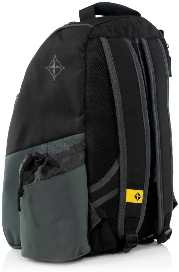 Innova Adventure Disc Golf Backpack - Black/Grey