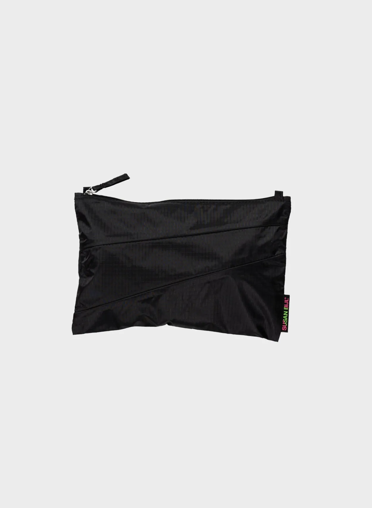 The New Pouch Black & Black Medium